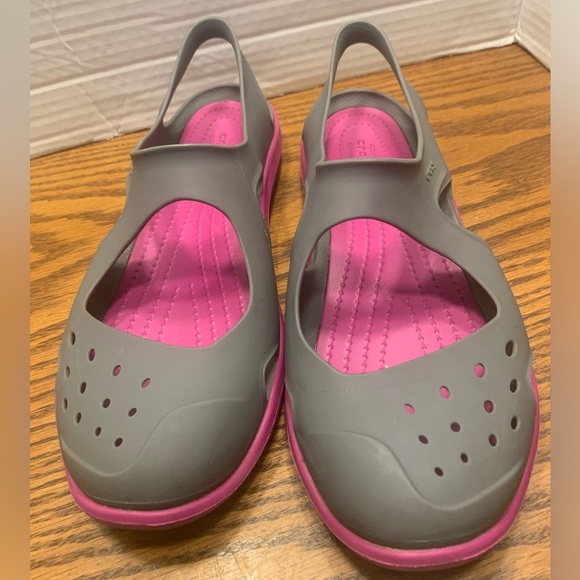 Crocs Swiftwater Wave Women’s Slipon Sandals size 6 Slingback Casual Cushioned - Picture 1 of 10